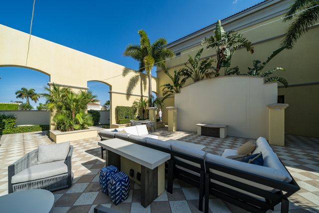 701 S Olive Avenue 707, West Palm Beach, FL 33401