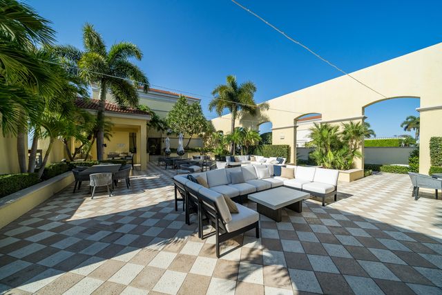 701 S Olive Avenue 707, West Palm Beach, FL 33401