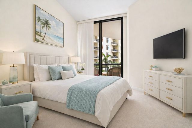 701 S Olive Avenue 707, West Palm Beach, FL 33401