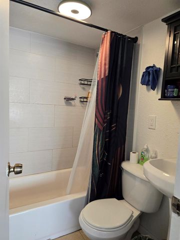 7811 NW 40th Court, Coral Springs, FL 33065