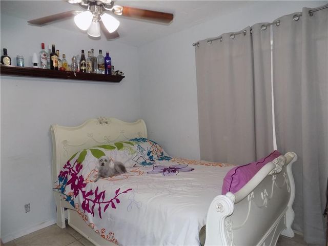 7811 NW 40th Court, Coral Springs, FL 33065