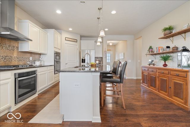 564 Viking Warrior Boulevard, Westfield, IN 46074