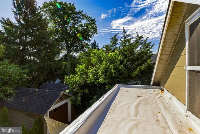 307 JOHNSON AVE, Oaklyn, NJ 08107
