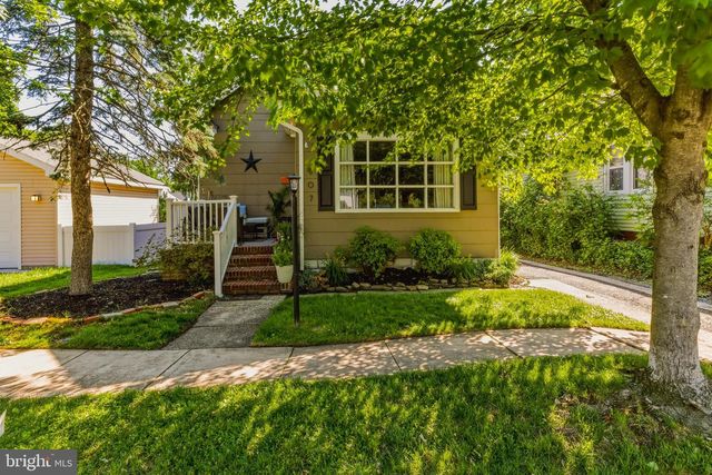 307 JOHNSON AVE, Oaklyn, NJ 08107