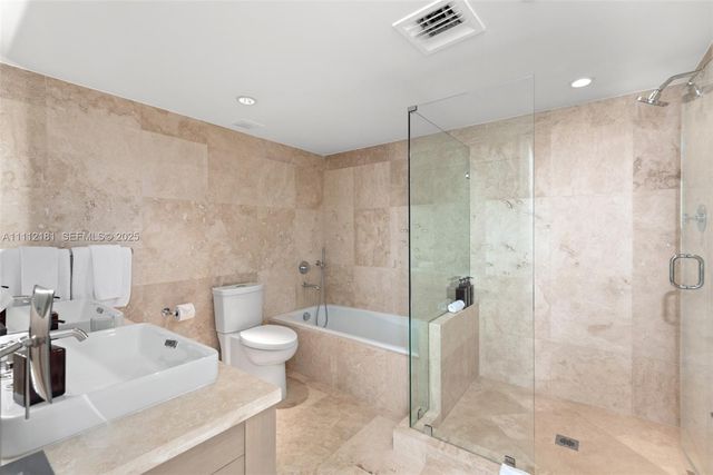 102 24th Street 1219, Miami Beach, FL 33139