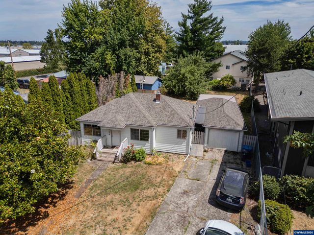 3068 Pringle Rd SE, Salem, OR 97302