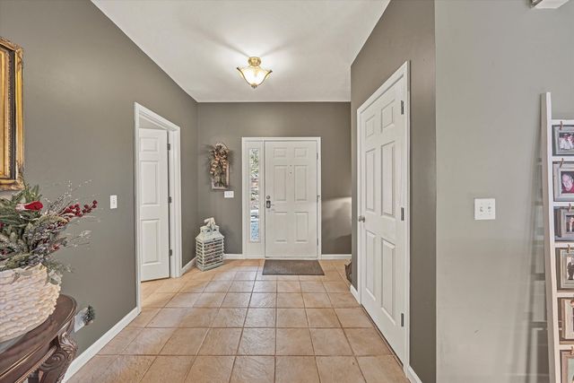 213 Redwood TER, Huddleston, VA 24104