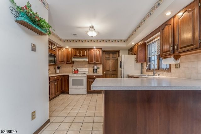 105 BYRAM-KINGWOOD ROAD, Kingwood Twp., NJ 08559