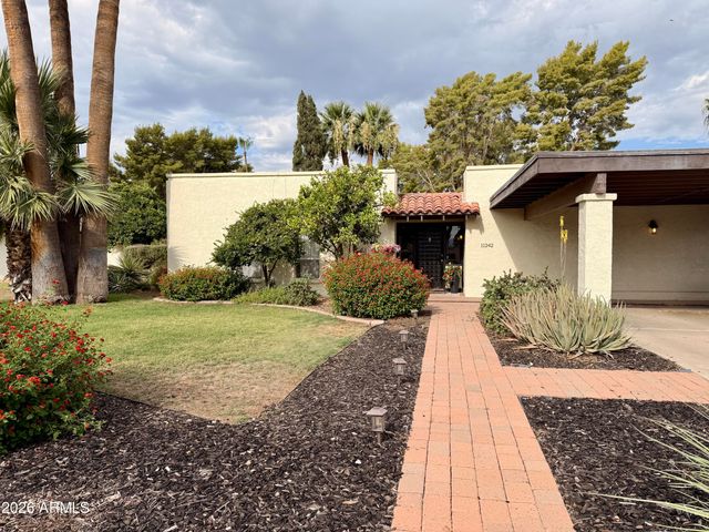 11242 N 44TH Court, Phoenix, AZ 85028