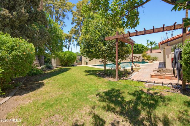 11242 N 44TH Court, Phoenix, AZ 85028