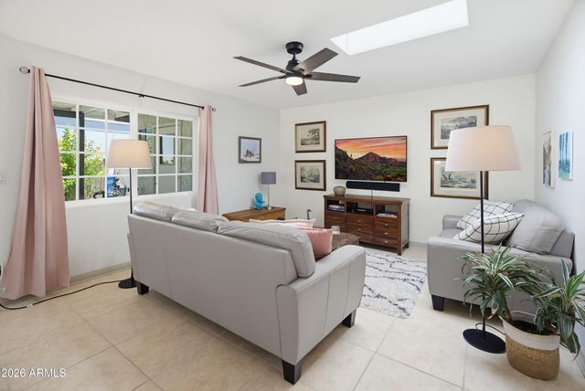 11242 N 44TH Court, Phoenix, AZ 85028