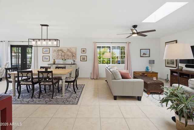 11242 N 44TH Court, Phoenix, AZ 85028