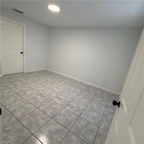5011 BROOKFIELD ST, Lehigh Acres, FL 33971
