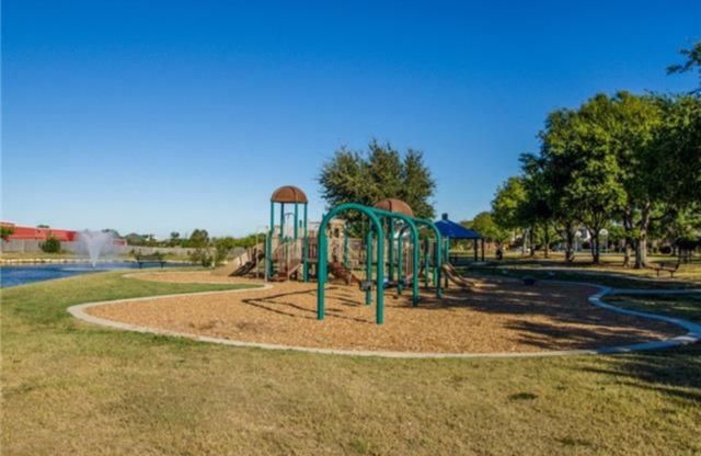 13049 Fencerow Road, Fort Worth, TX 76244