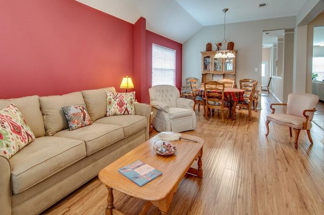 13049 Fencerow Road, Fort Worth, TX 76244