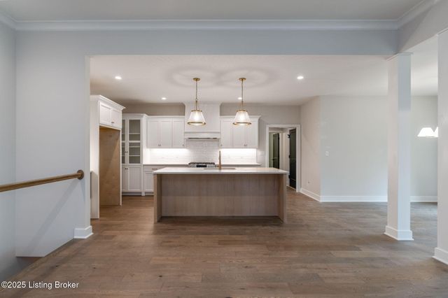 3015 Heather Green Blvd, La Grange, KY 40031