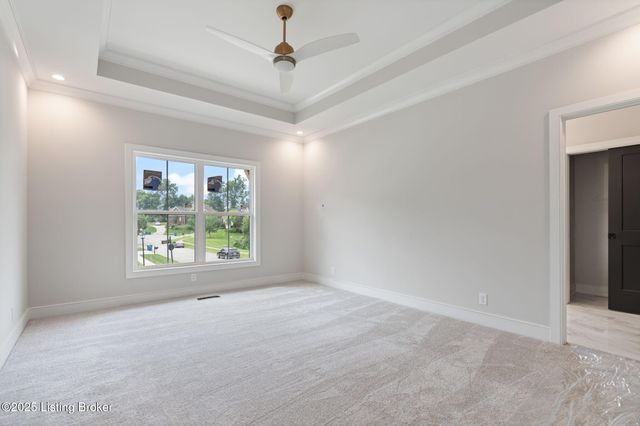 3015 Heather Green Blvd, La Grange, KY 40031