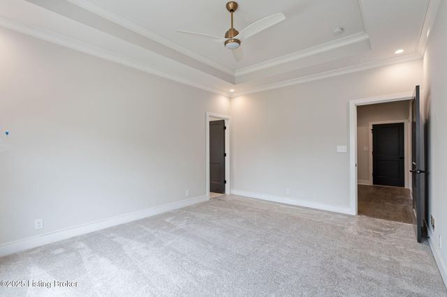 3015 Heather Green Blvd, La Grange, KY 40031