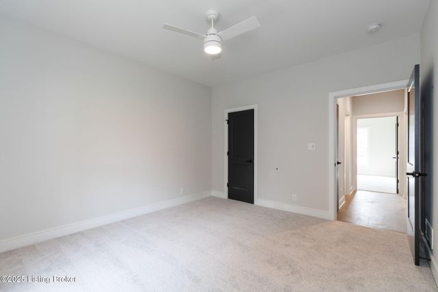 3015 Heather Green Blvd, La Grange, KY 40031