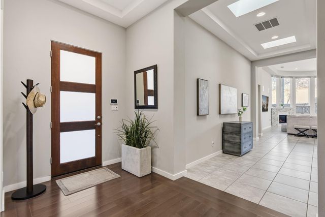 9520 Ridge Vista Drive NE, Albuquerque, NM 87122