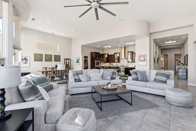 9520 Ridge Vista Drive NE, Albuquerque, NM 87122