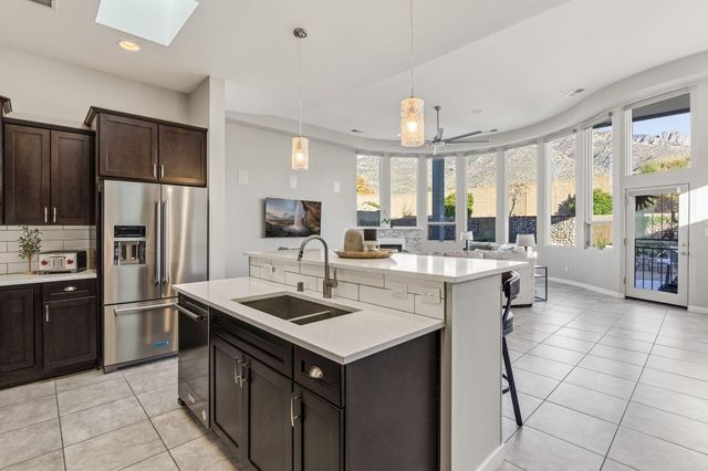 9520 Ridge Vista Drive NE, Albuquerque, NM 87122