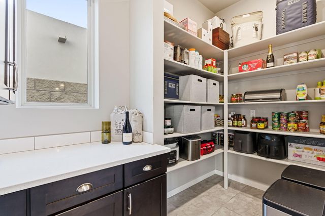 9520 Ridge Vista Drive NE, Albuquerque, NM 87122