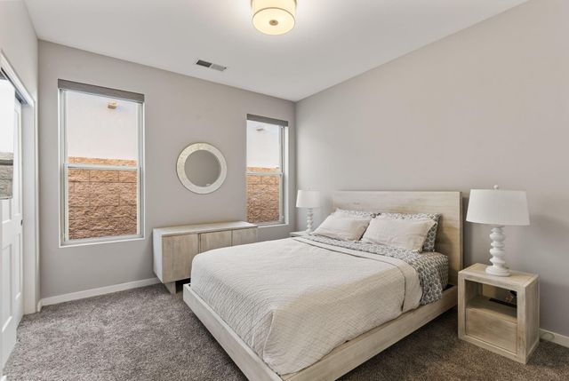 9520 Ridge Vista Drive NE, Albuquerque, NM 87122