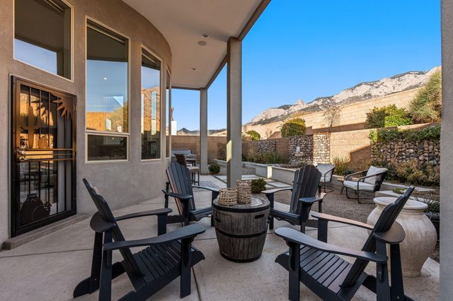 9520 Ridge Vista Drive NE, Albuquerque, NM 87122