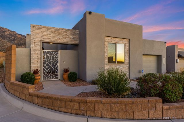 9520 Ridge Vista Drive NE, Albuquerque, NM 87122