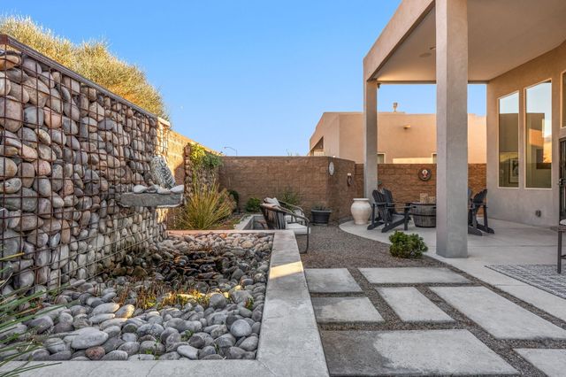 9520 Ridge Vista Drive NE, Albuquerque, NM 87122