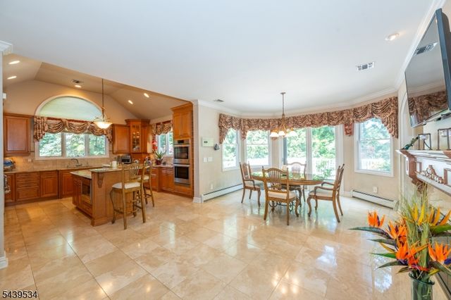9 Ralph Dr, Fairfield Twp., NJ 07004