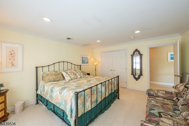 9 Ralph Dr, Fairfield Twp., NJ 07004