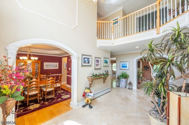 9 Ralph Dr, Fairfield Twp., NJ 07004