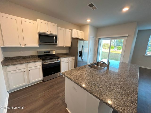 448 St Kitts Way, Winnabow, NC 28479