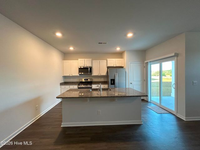 448 St Kitts Way, Winnabow, NC 28479