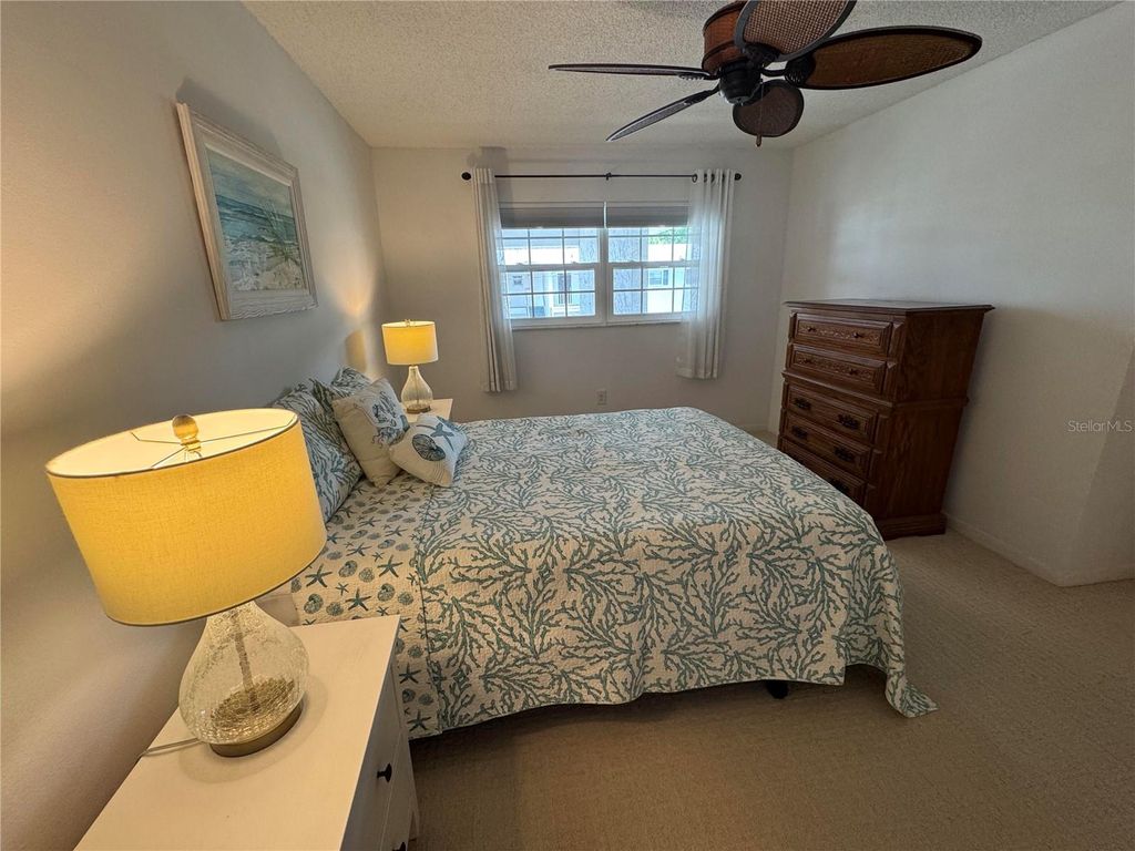 Image 17 of property listing at 204 46TH AVENUE TERRACE W 411, Bradenton, FL 34207