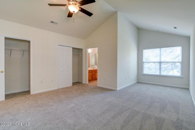 50 Eagle Ridge Circle, Lakewood, NJ 08701