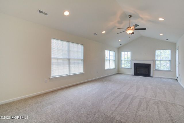 50 Eagle Ridge Circle, Lakewood, NJ 08701