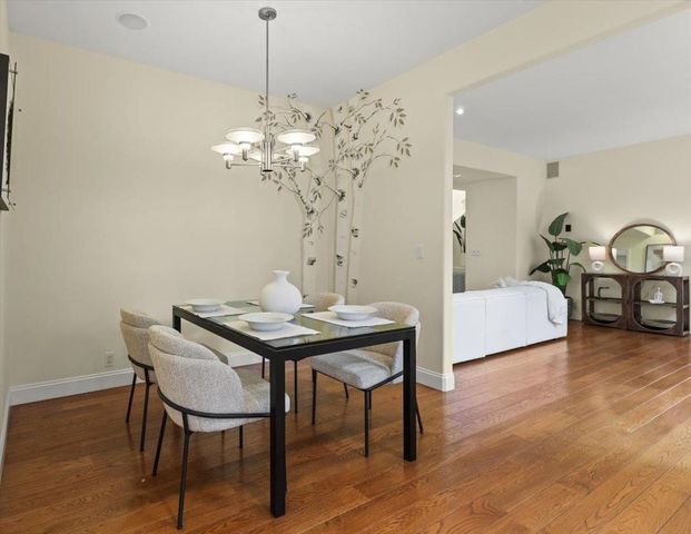 494 GROVE ACRE Avenue, Pacific Grove, CA 93950
