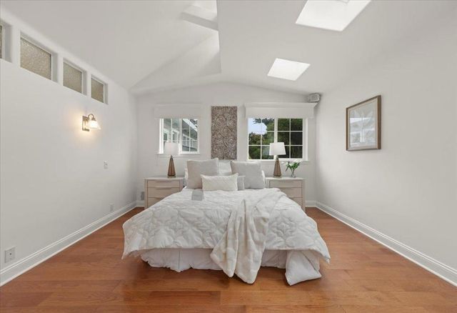 494 GROVE ACRE Avenue, Pacific Grove, CA 93950