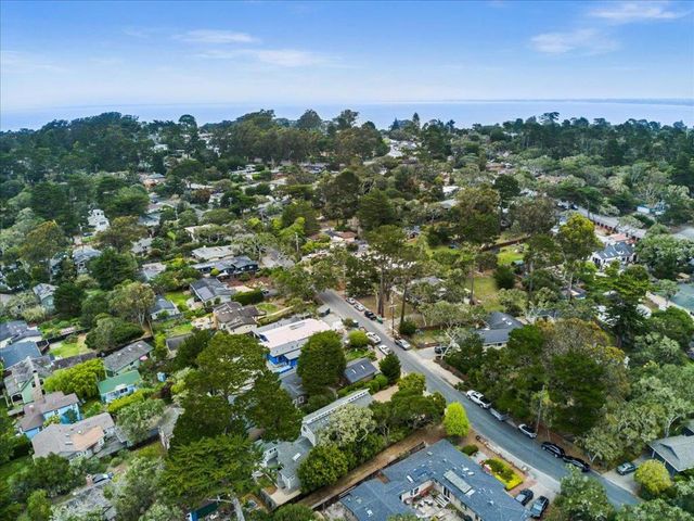 494 GROVE ACRE Avenue, Pacific Grove, CA 93950