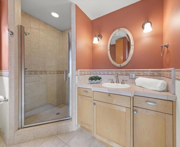 494 GROVE ACRE Avenue, Pacific Grove, CA 93950
