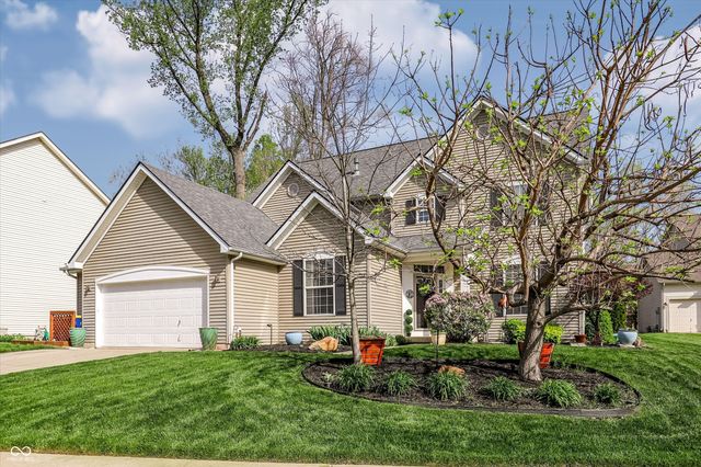 10328 Ridge Line Court, Indianapolis, IN 46236