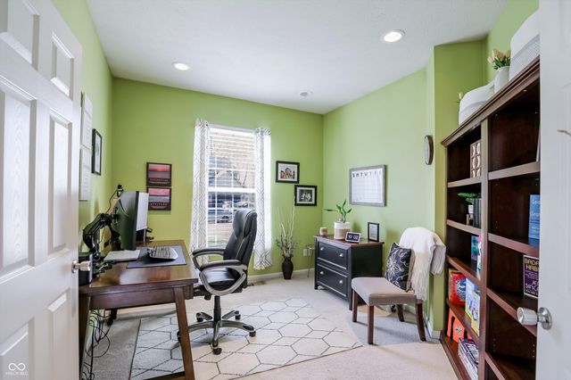 10328 Ridge Line Court, Indianapolis, IN 46236