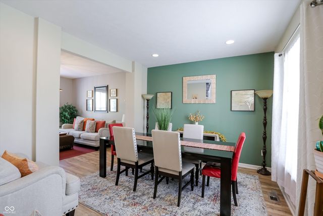 10328 Ridge Line Court, Indianapolis, IN 46236