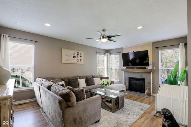 10328 Ridge Line Court, Indianapolis, IN 46236