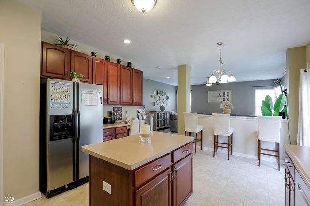 10328 Ridge Line Court, Indianapolis, IN 46236