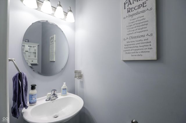 10328 Ridge Line Court, Indianapolis, IN 46236