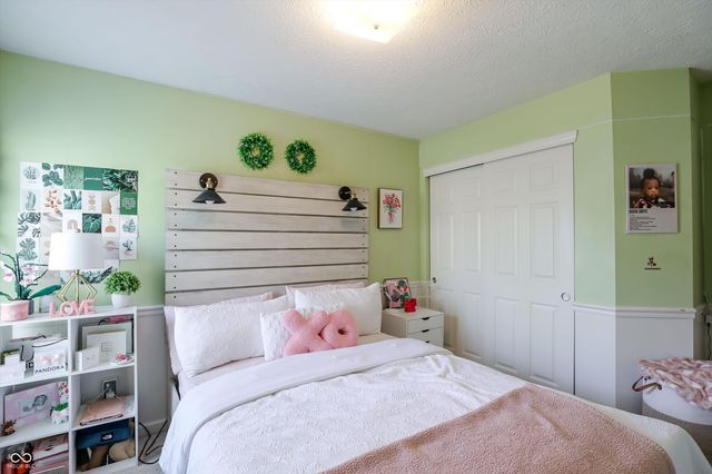 10328 Ridge Line Court, Indianapolis, IN 46236